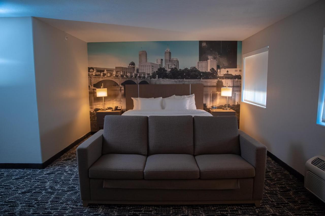 Clarion Pointe Indianapolis Airport Hotel Plainfield Ngoại thất bức ảnh