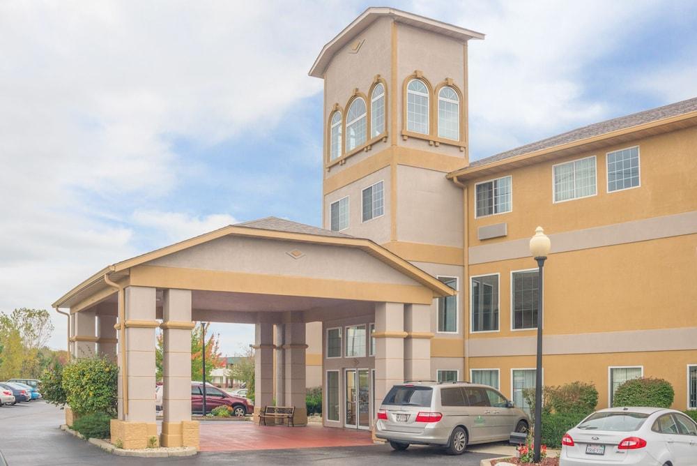 Clarion Pointe Indianapolis Airport Hotel Plainfield Ngoại thất bức ảnh